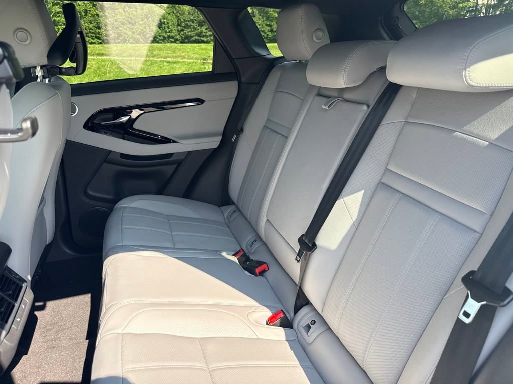 New 2026 Land Rover Range Rover Evoque S AWD/4WD image 15
