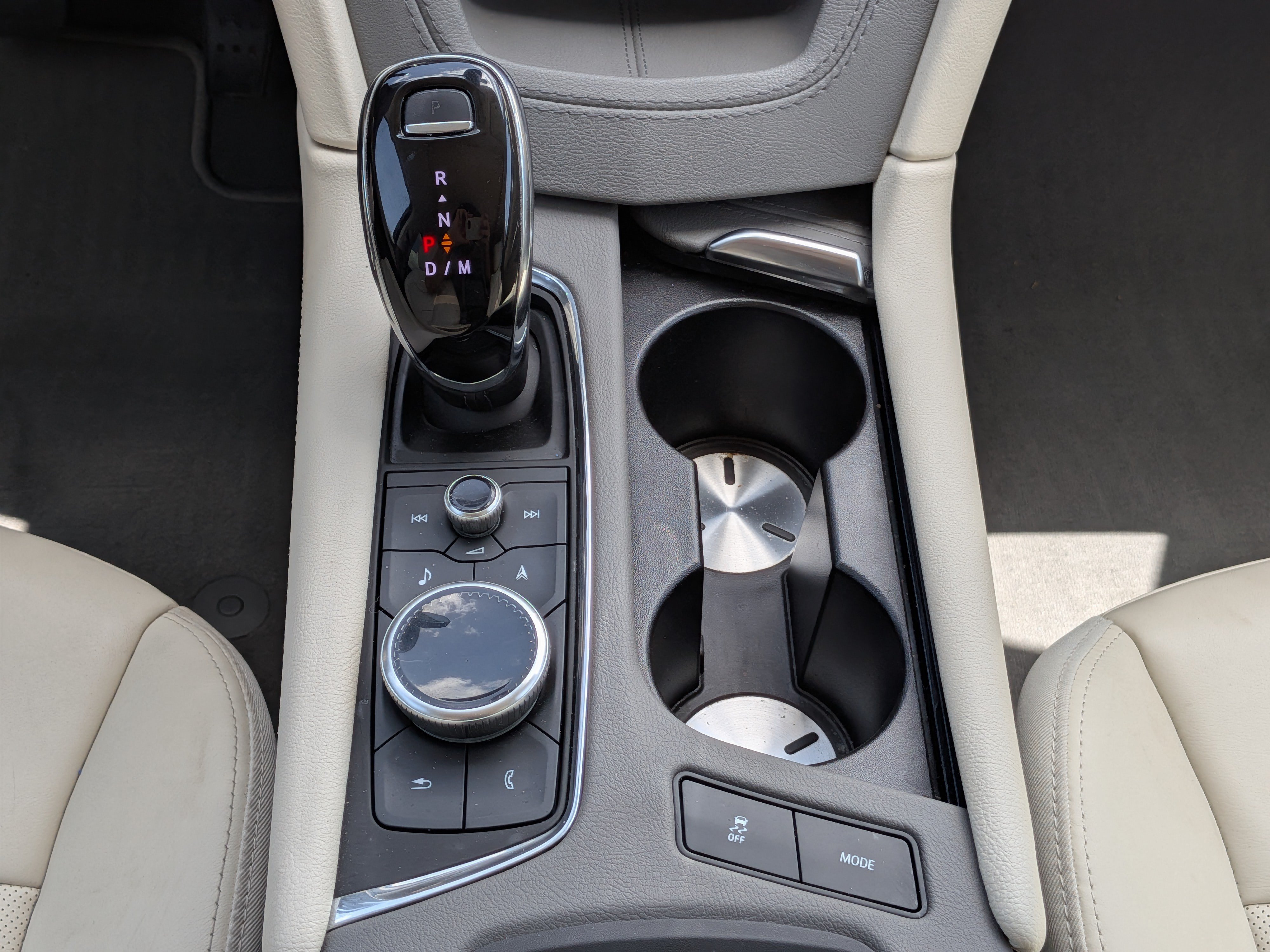 Certified 2023 Cadillac XT5 Premium Luxury FWD image 20