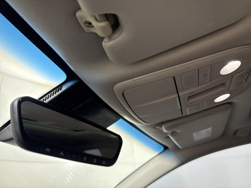 Used 2019 Genesis G70 2.0T Advanced w/ Elite Package image 30