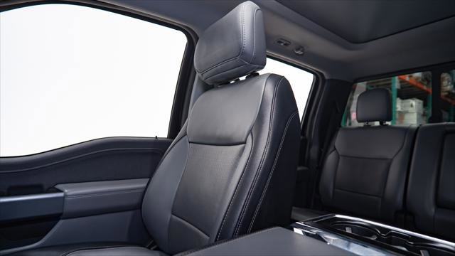 Used 2021 Ford F150 Lariat w/ Equipment Group 502A High image 39