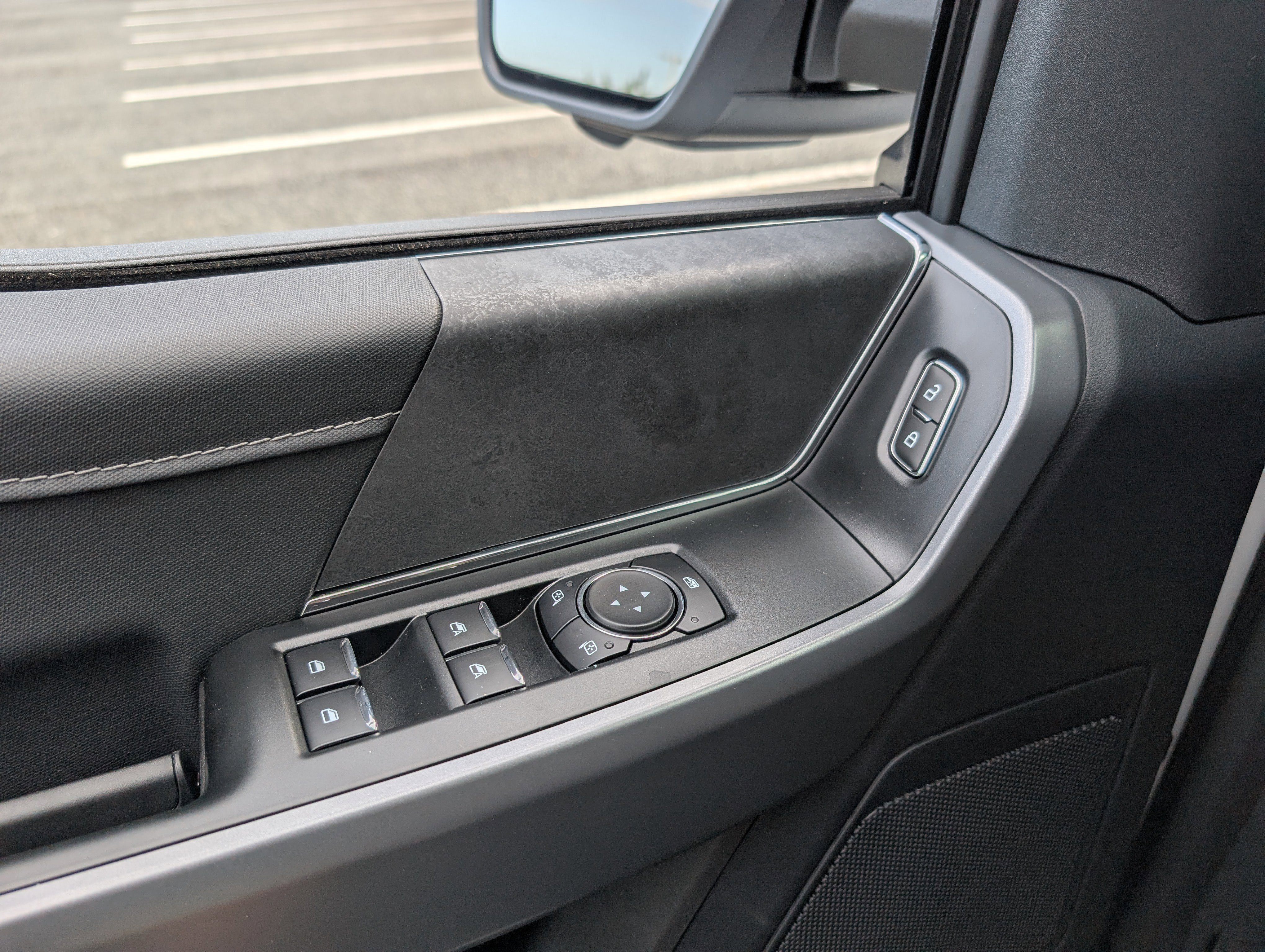 New 2025 Ford F150 XLT w/ Equipment Group 302A MID image 17