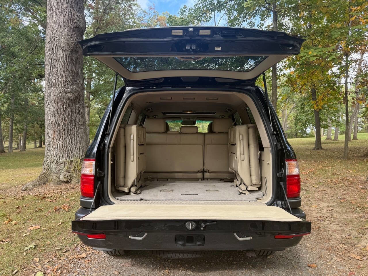 Used 2004 Lexus LX 470 4WD image 56