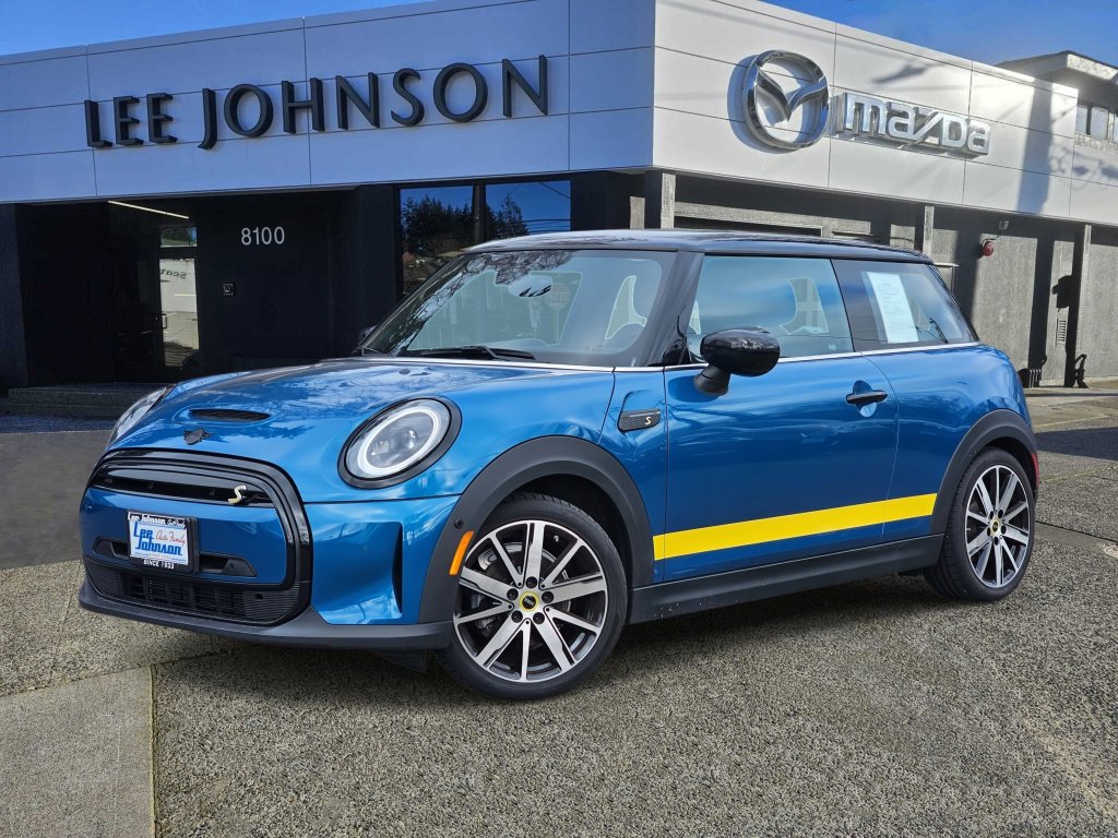 Used 2023 MINI Cooper SE image 9