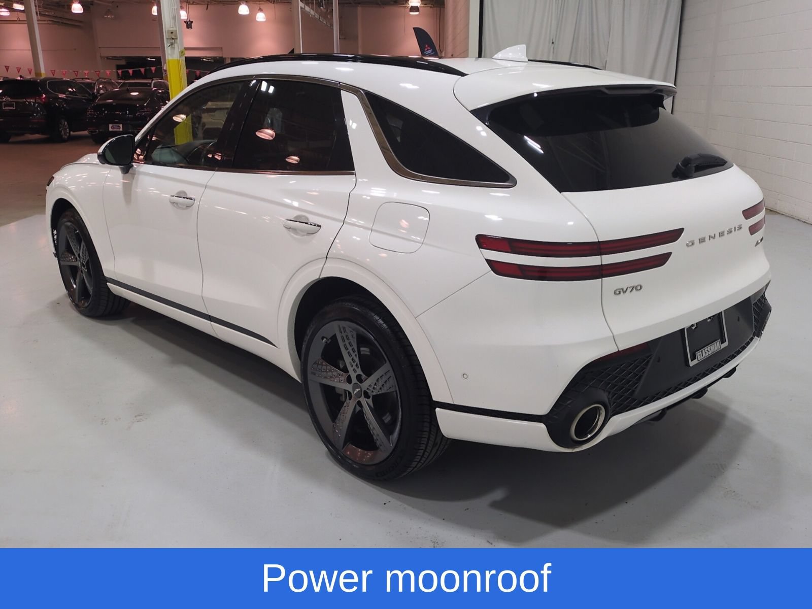 Used 2022 Genesis GV70 3.5T Sport w/ Sport Prestige Package AWD/4WD image 6