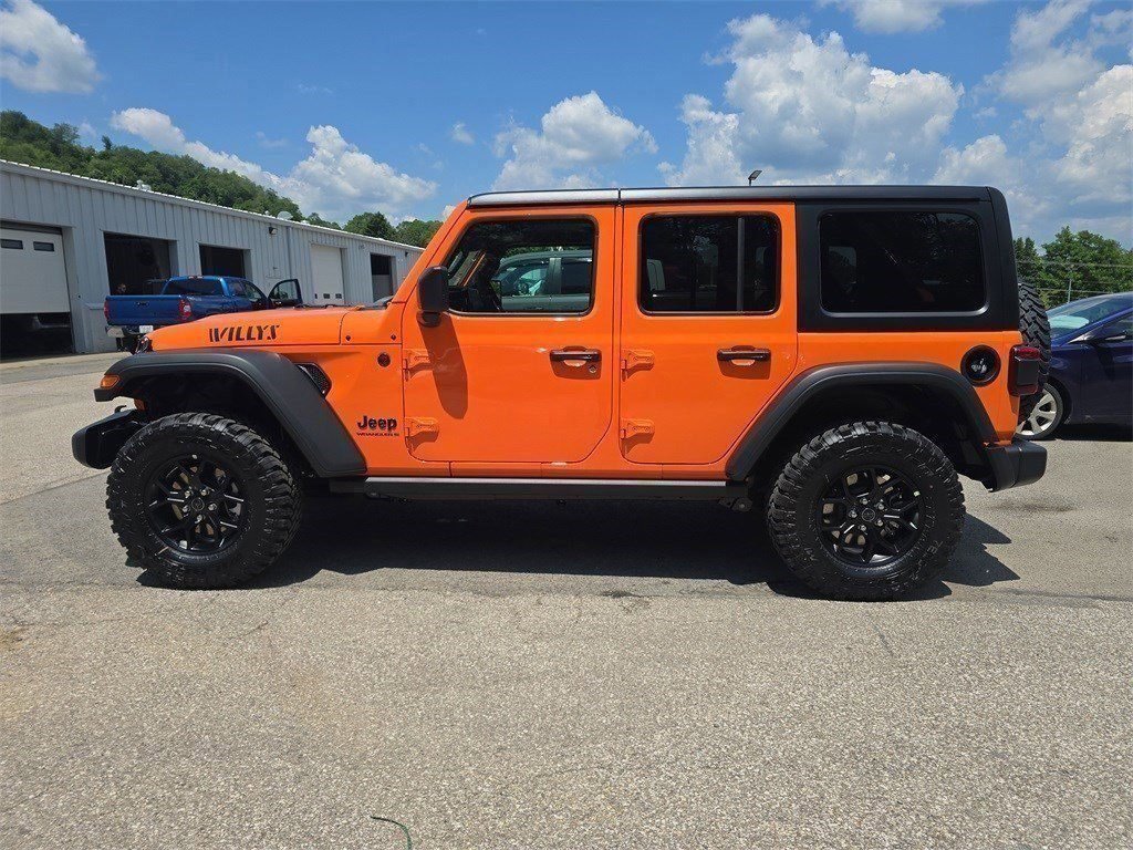 New 2025 Jeep Wrangler Willys image 7
