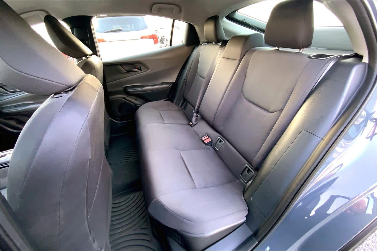 Used 2025 Toyota Prius LE FWD image 20