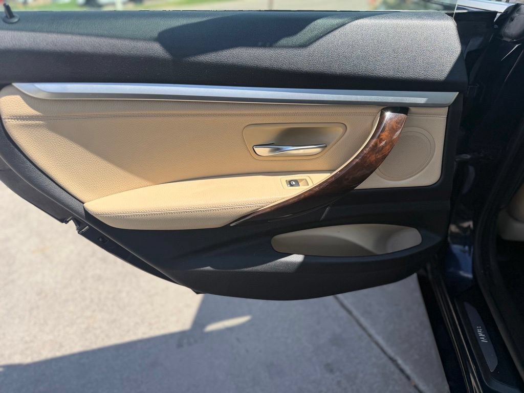 Used 2017 BMW 330i Gran Turismo xDrive AWD/4WD image 22
