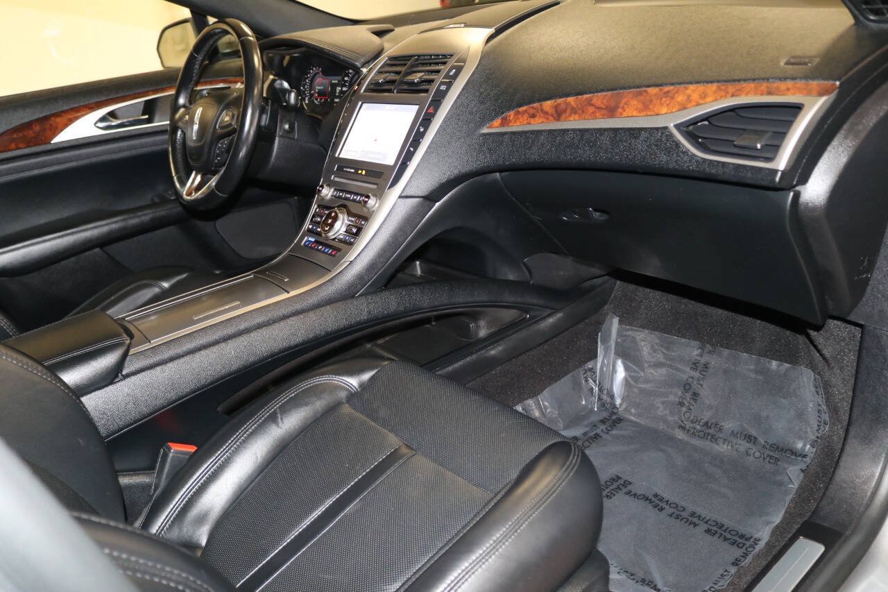 Used 2020 Lincoln MKZ Reserve w/ Elements Package FWD image 78