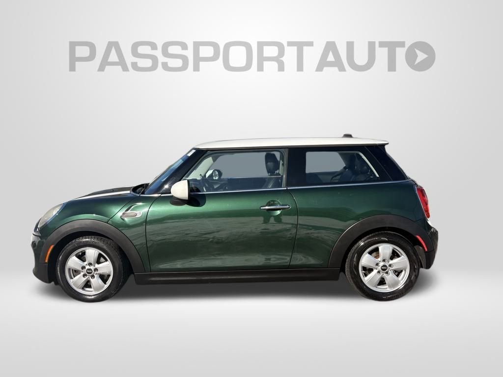Used 2015 MINI Cooper 2-Door Hardtop image 9