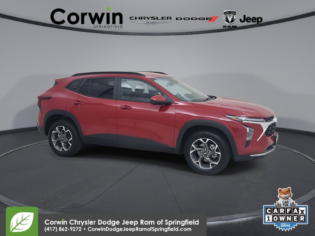Used 2026 Chevrolet Trax LT w/ Driver Confidence Package FWD 360° Tour