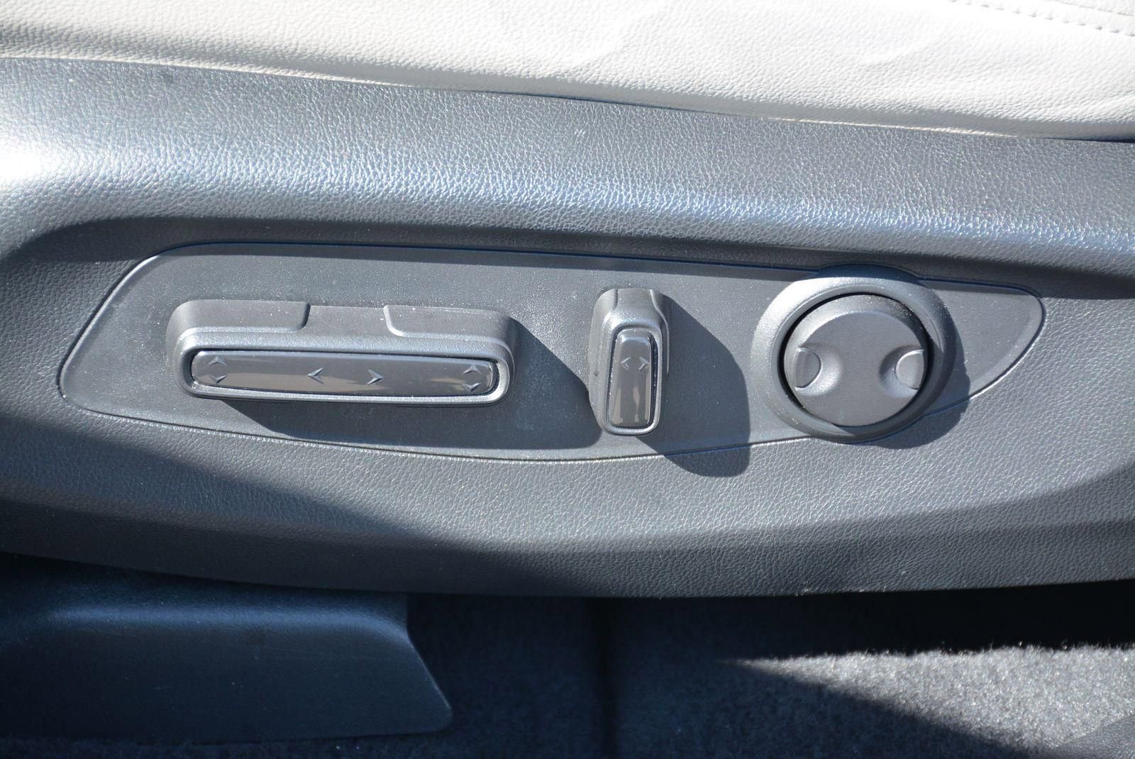 Used 2024 Honda CR-V EX-L image 12