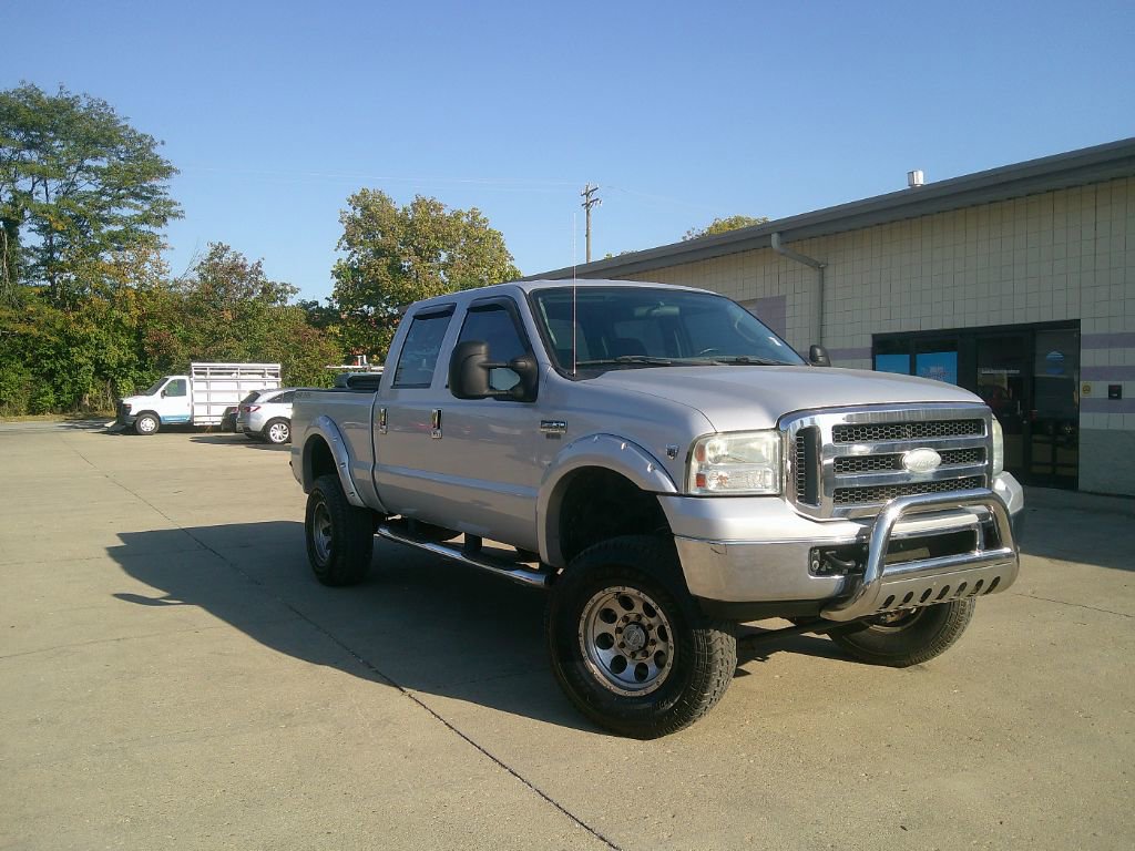 Used 2005 Ford F250 XLT image 3