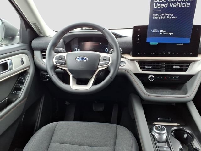 Certified 2025 Ford Explorer Active image 14
