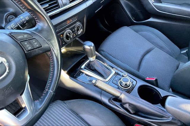 Used 2016 MAZDA MAZDA3 i Touring FWD image 13