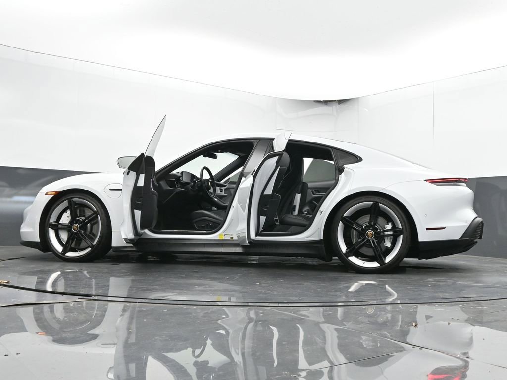 Used 2020 Porsche Taycan 4S image 73