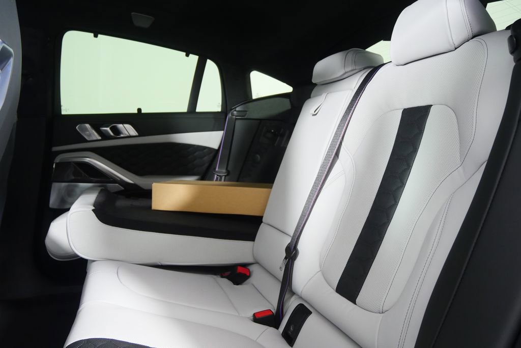 New 2026 BMW X6 M Competition w/ Executive Package image 18