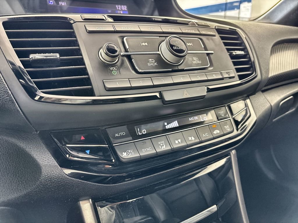Used 2016 Honda Accord Sport image 16