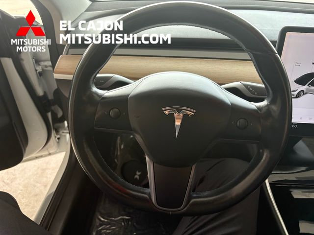 Used 2018 Tesla Model 3 Long Range RWD image 14