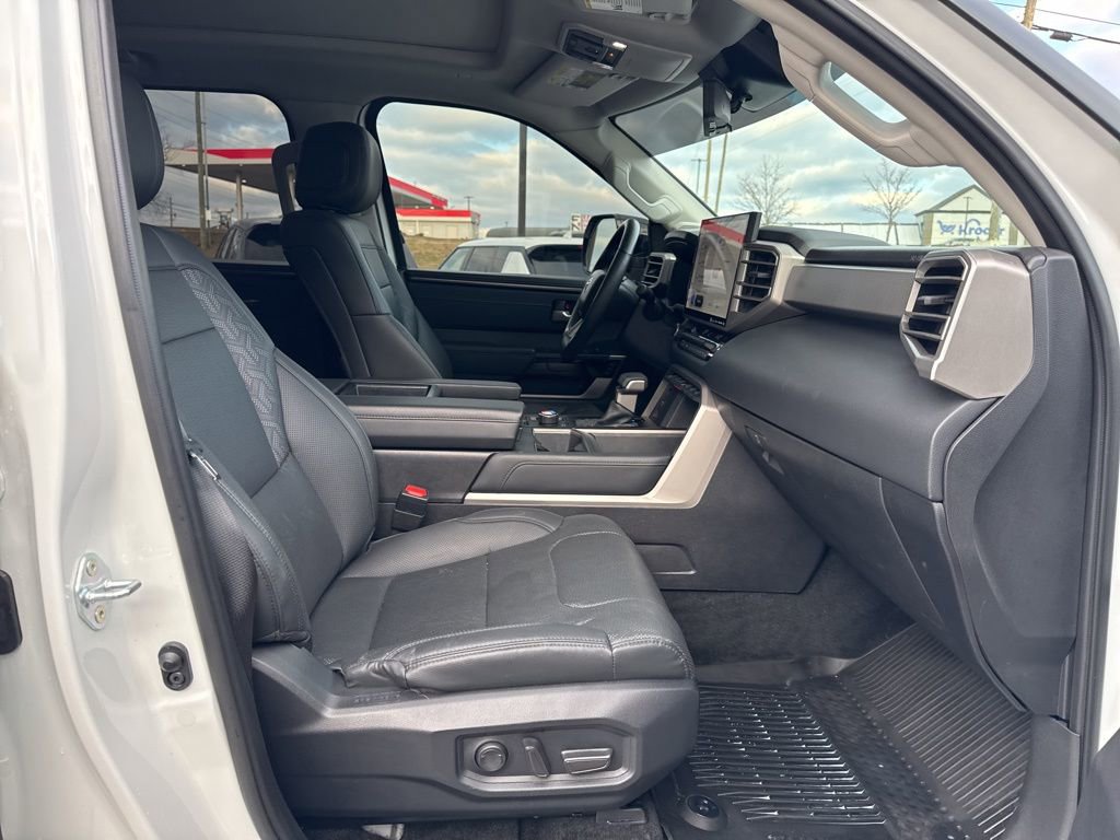 Used 2024 Toyota Tundra Limited image 21