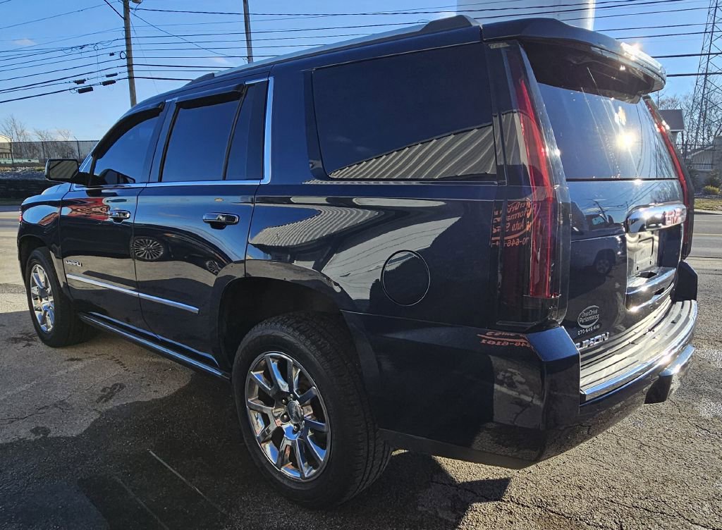 Used 2017 GMC Yukon Denali w/ Open Road Package AWD/4WD image 5