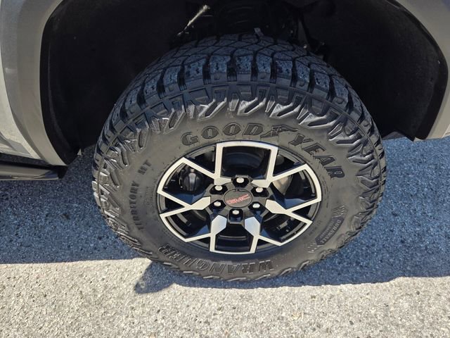 Certified 2024 GMC Canyon AT4X AWD/4WD image 18
