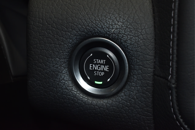 Used 2024 GMC Yukon Denali AWD/4WD image 28