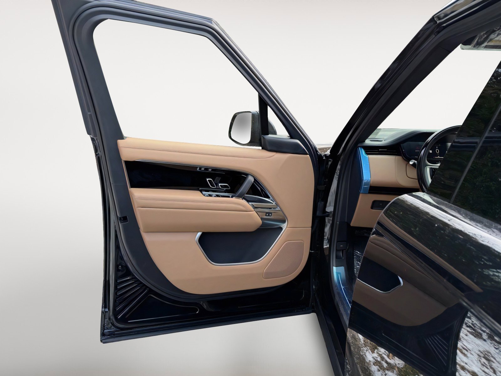 New 2025 Land Rover Range Rover Long Wheelbase SE image 5