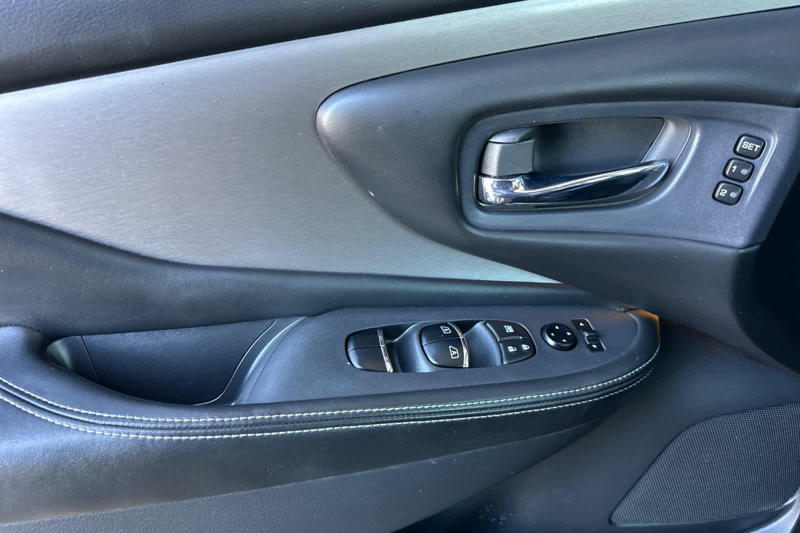 Used 2019 Nissan Murano SL w/ Cargo Package AWD/4WD image 12