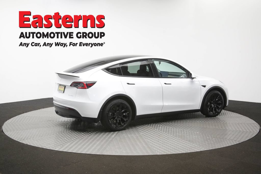 Used 2021 Tesla Model Y Long Range AWD/4WD image 38