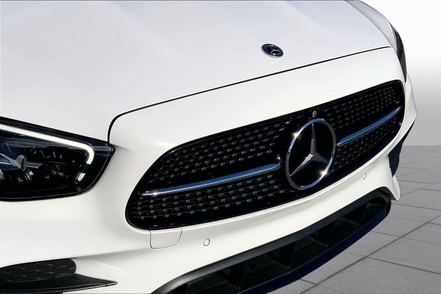 Used 2023 Mercedes-Benz E 450 Cabriolet image 29