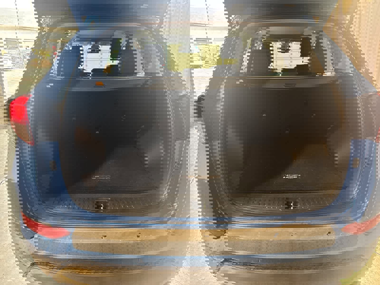 Used 2016 Hyundai Tucson Limited w/ Option Group 03 image 16