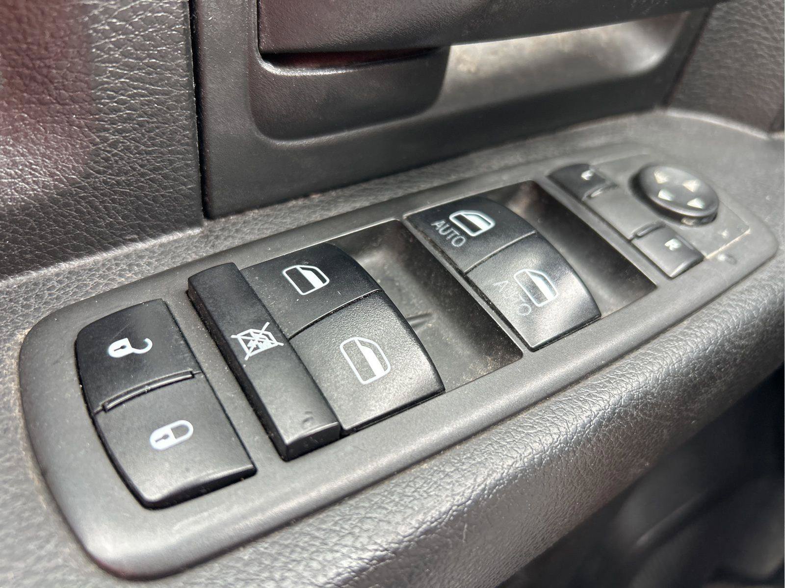 Used 2021 RAM 1500 Tradesman RWD image 24