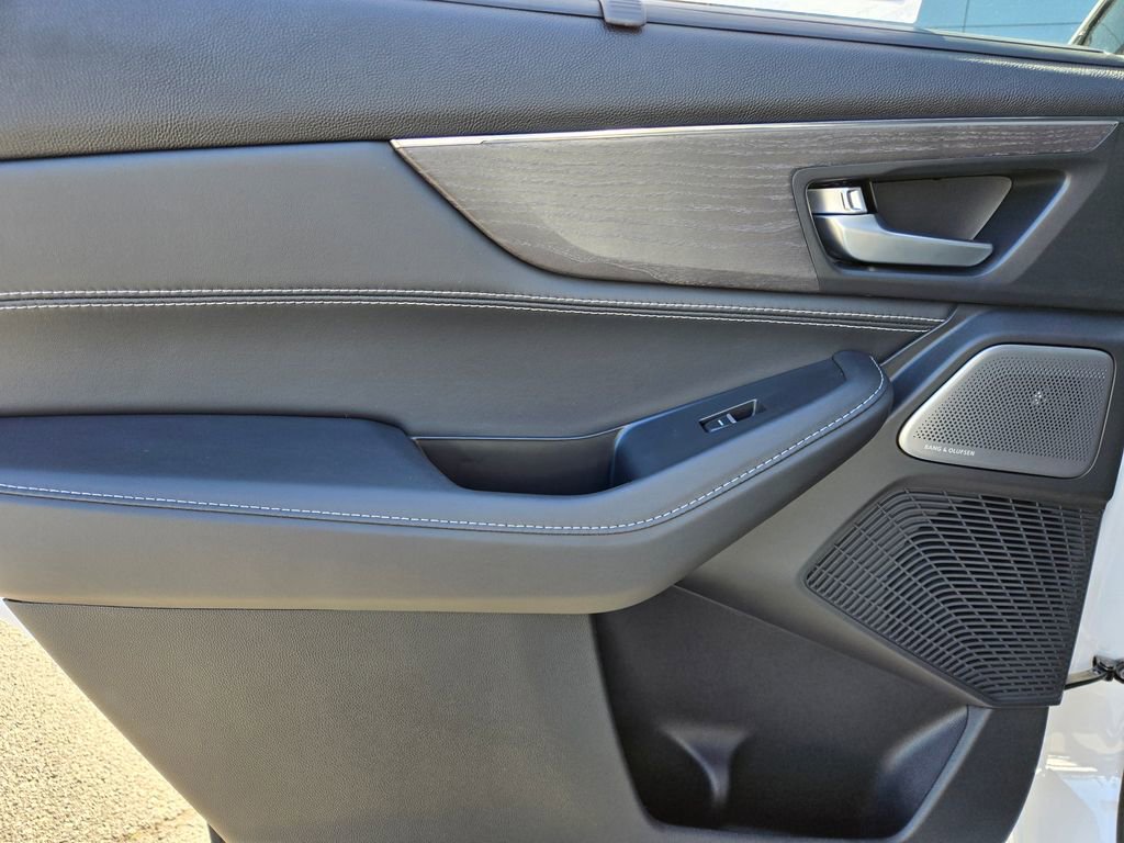 New 2026 Acura MDX SH-AWD w/ Advance Package image 13