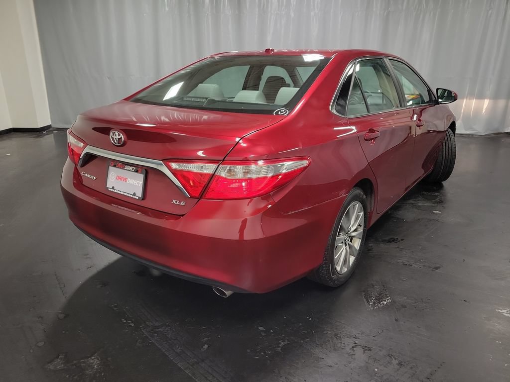 Used 2017 Toyota Camry XLE FWD image 8