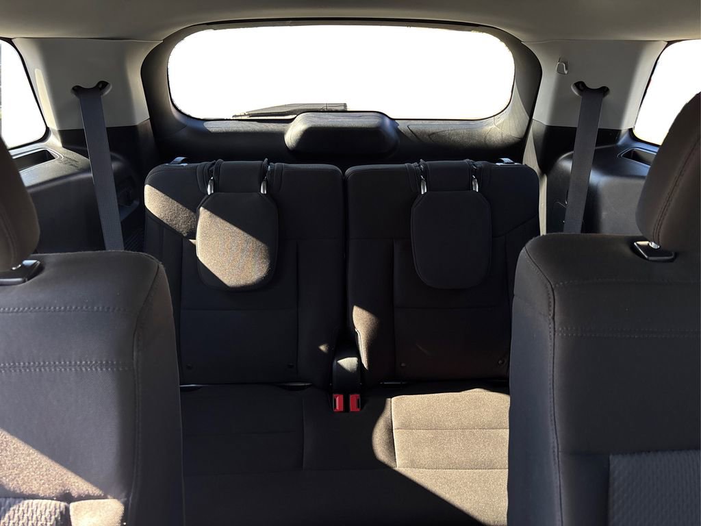 Used 2022 Ford Explorer XLT image 36