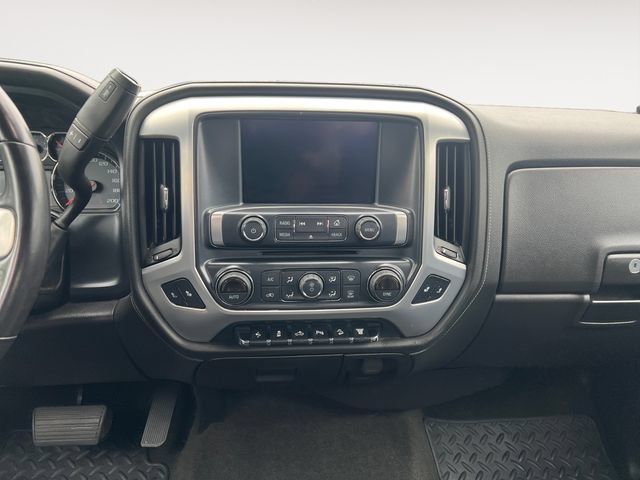 Used 2018 GMC Sierra 3500 SLE w/ SLE Preferred Package AWD/4WD image 15