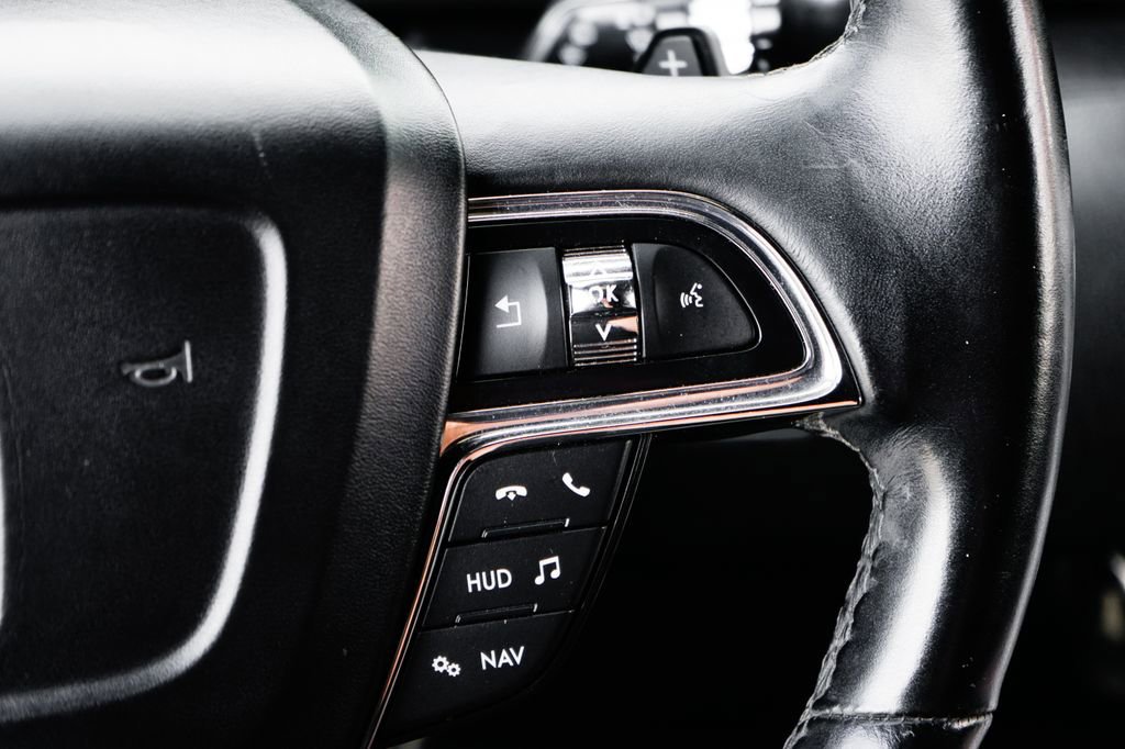 Used 2020 Lincoln Navigator Reserve w/ Equipment Group 208A Reserve image 29