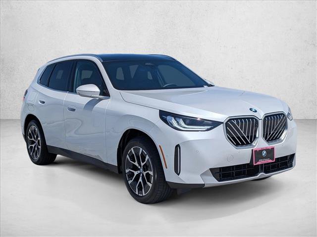 Used 2026 BMW X3 xDrive30i w/ Premium Package AWD/4WD image 3