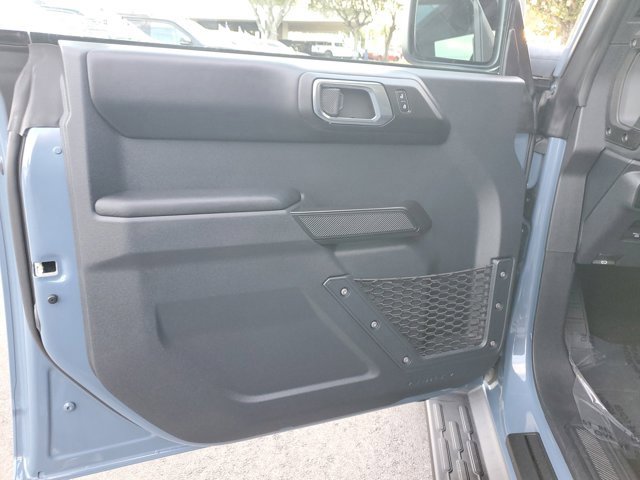 Used 2025 Ford Bronco Outer Banks image 16