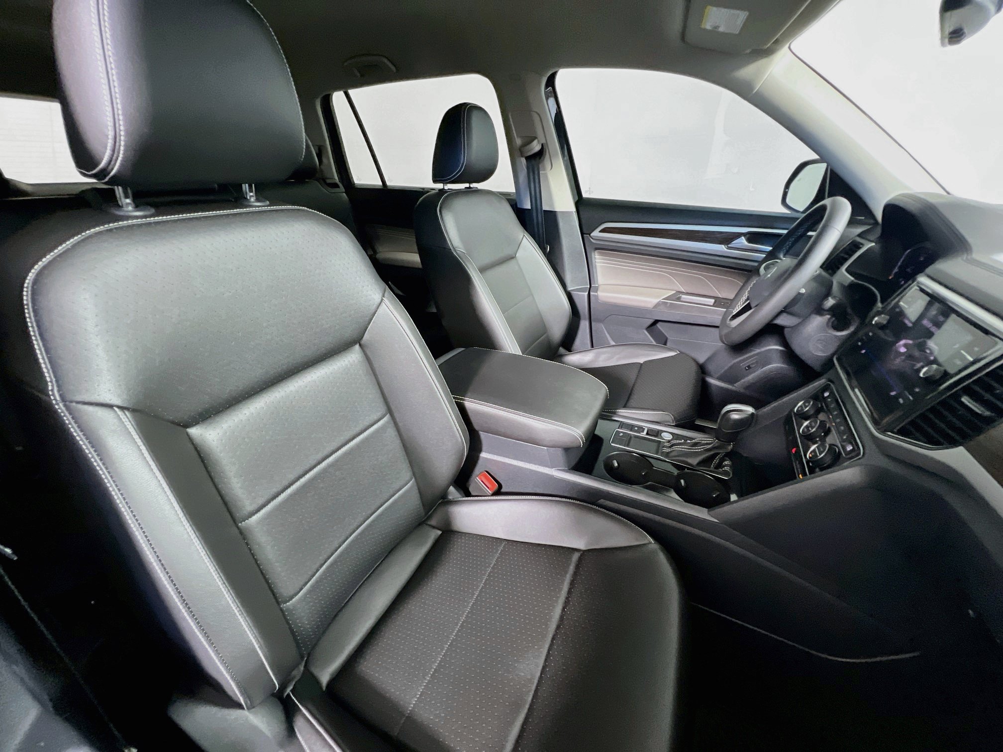 Used 2023 Volkswagen Atlas SE FWD image 30