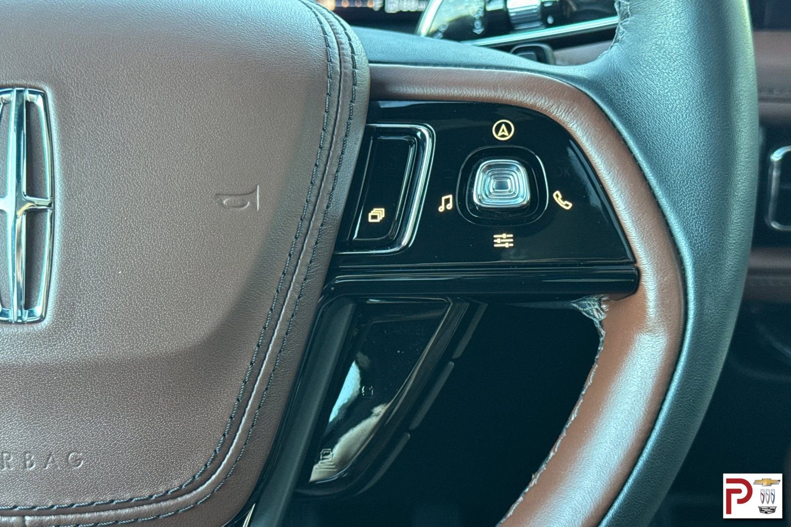 Used 2025 Lincoln Aviator Reserve w/ Luxury Package AWD/4WD image 31