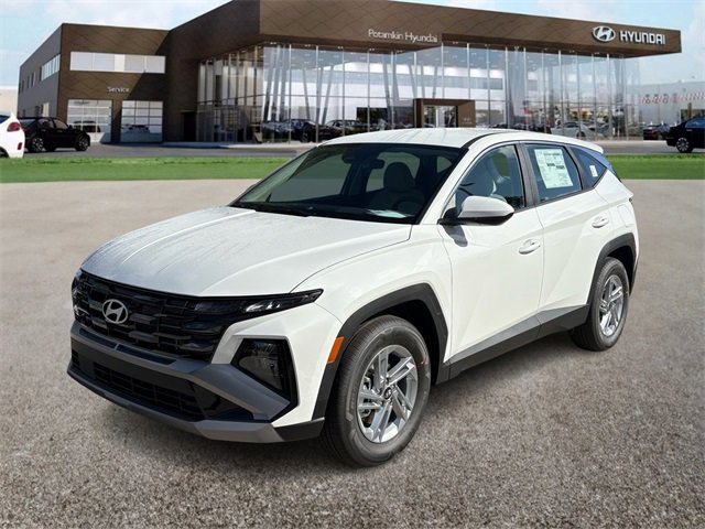 New 2026 Hyundai Tucson SE image 1