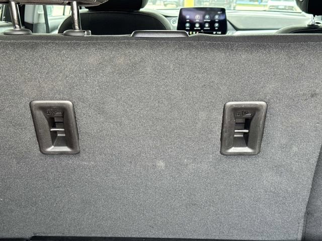 Used 2025 Chevrolet Blazer LT FWD image 21