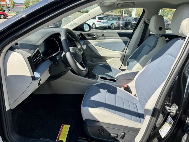 New 2026 Volkswagen Jetta SE image 12