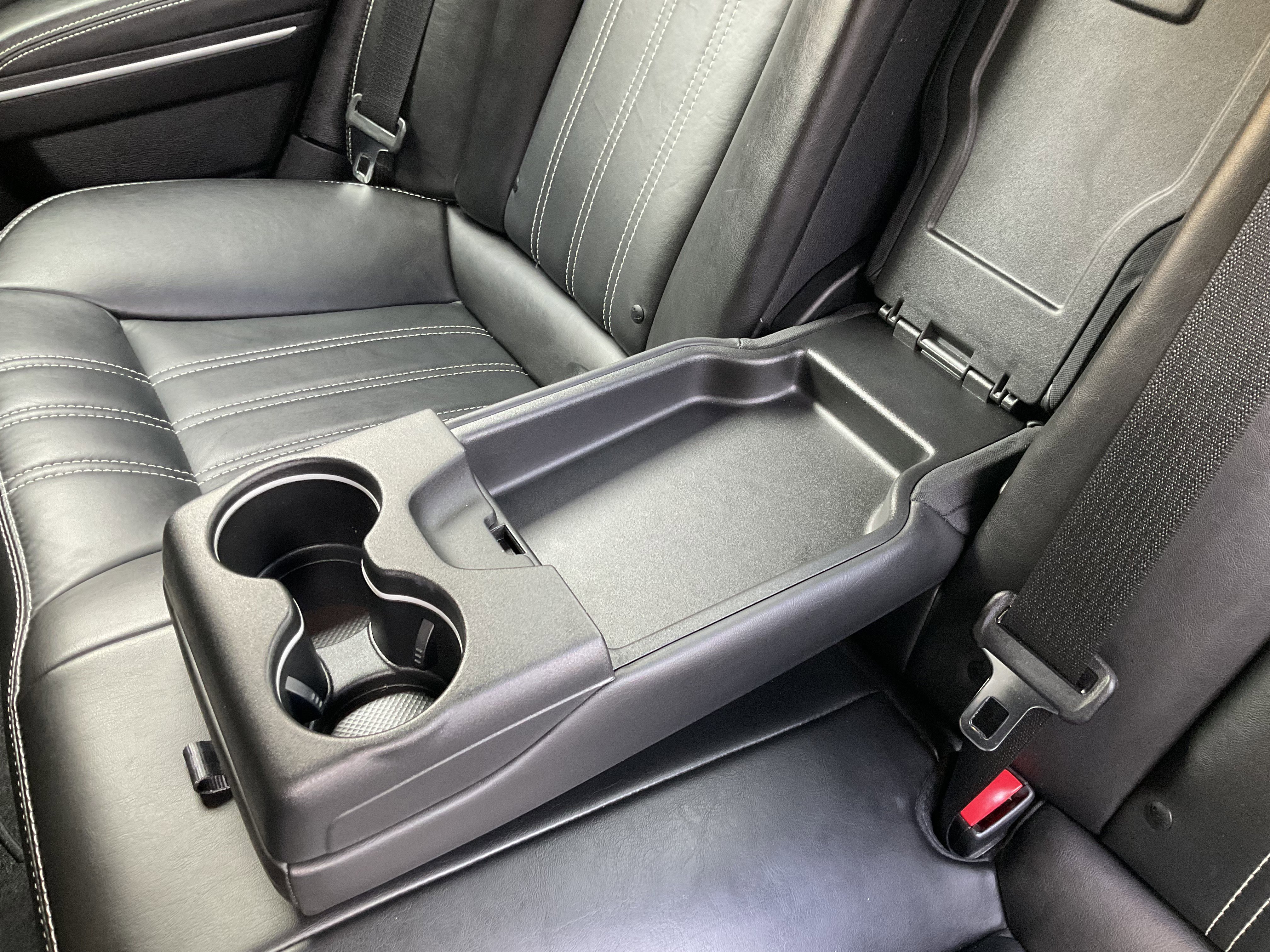 Used 2019 Chrysler 300 S AWD/4WD image 35