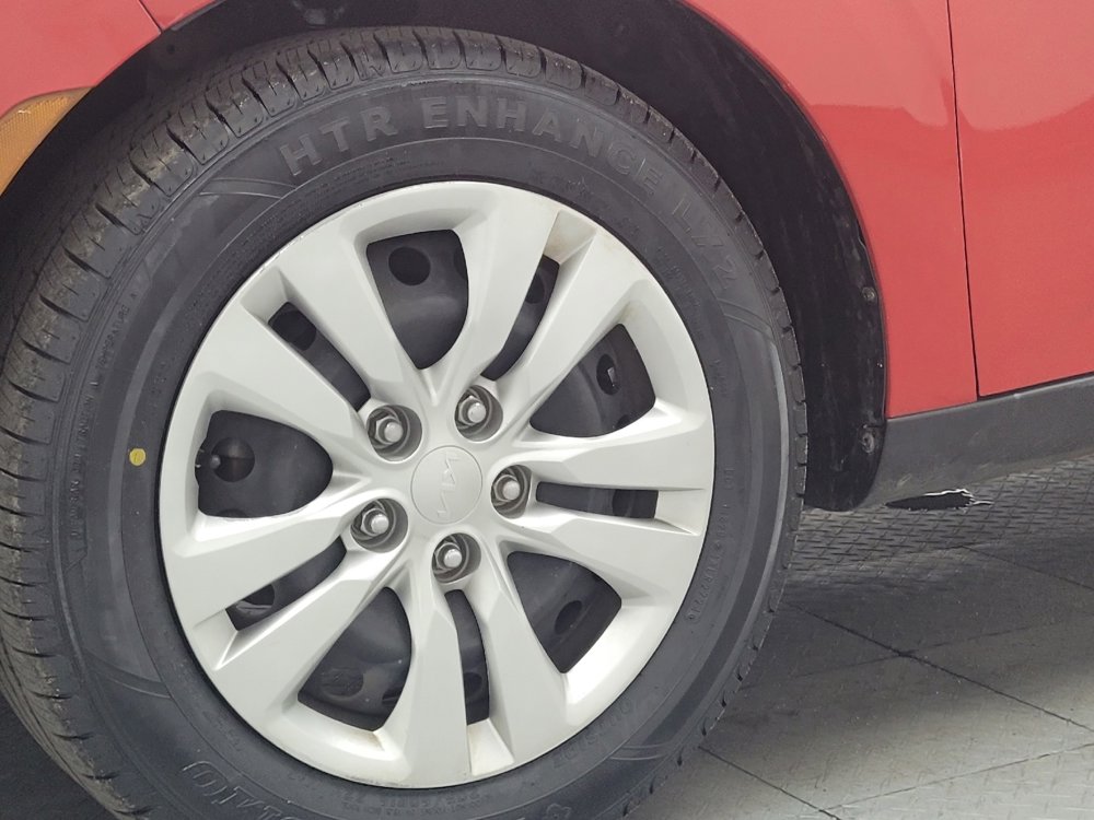 Used 2022 Kia Soul LX image 31