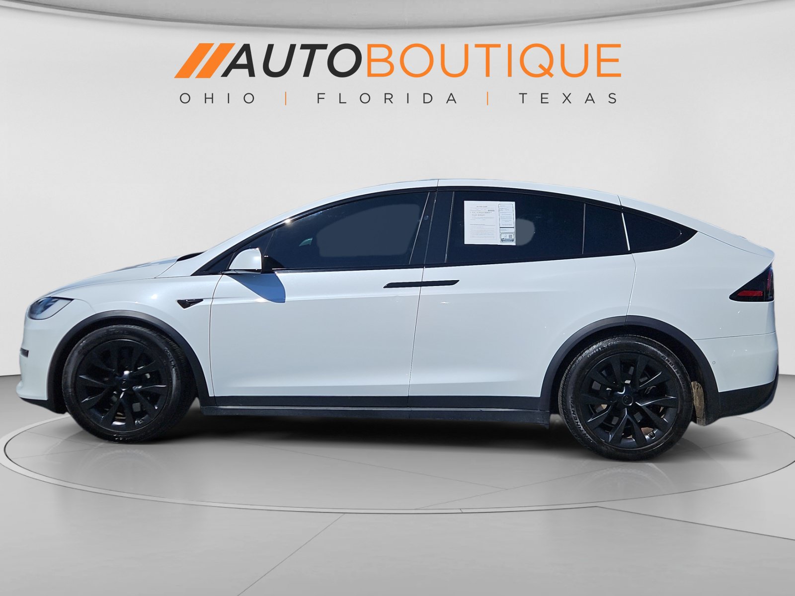 Used 2022 Tesla Model X AWD/4WD image 2