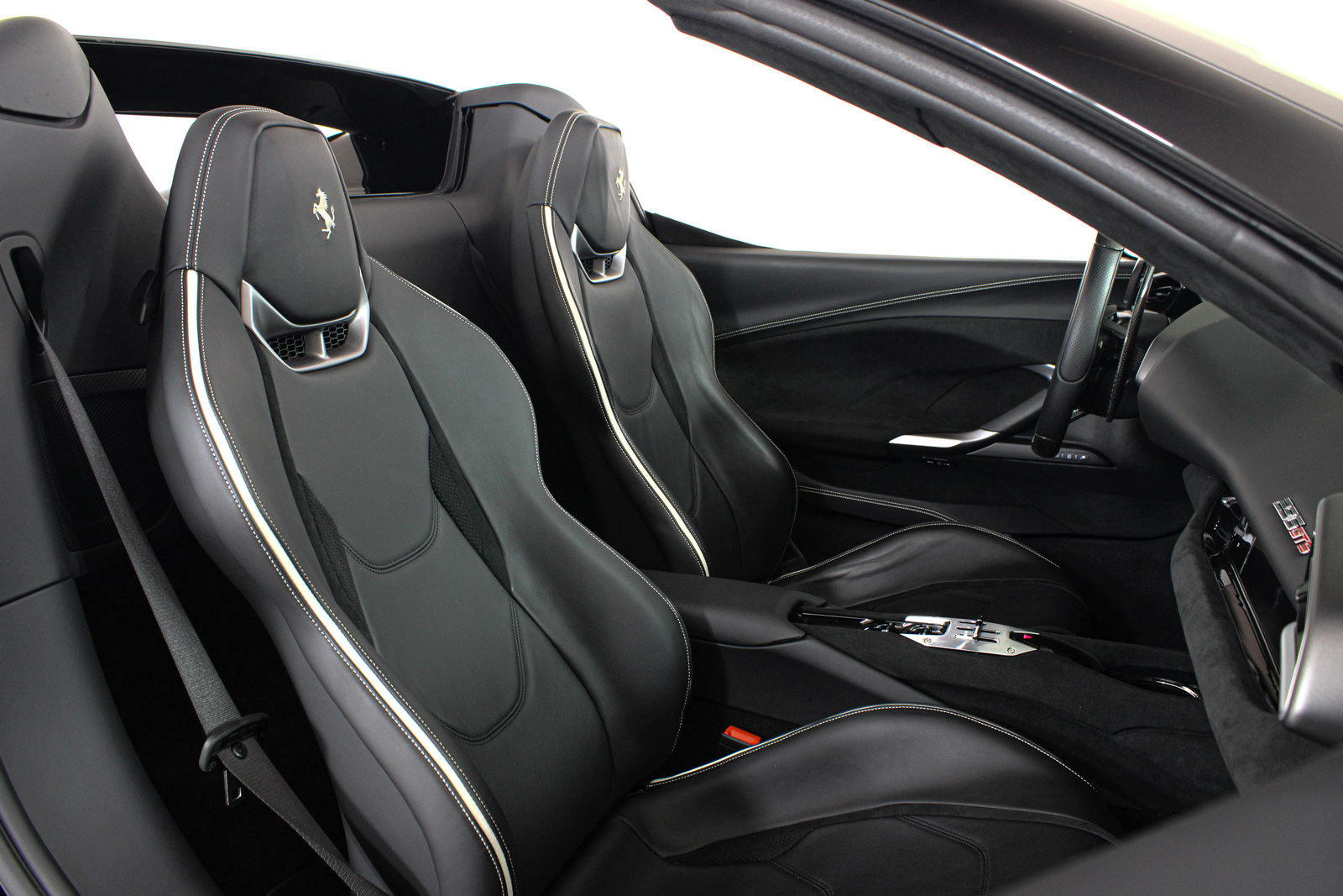 Certified 2024 Ferrari 296 GTS RWD image 31