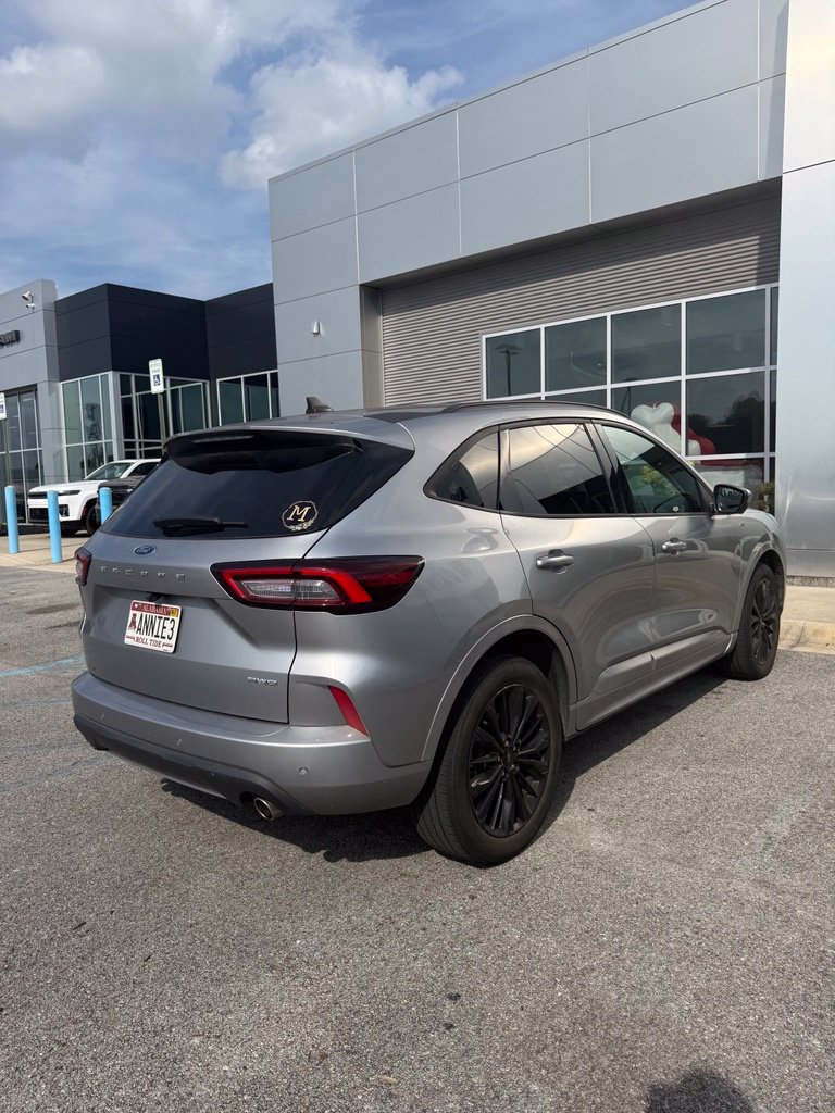 Used 2024 Ford Escape ST-Line Elite AWD/4WD image 10