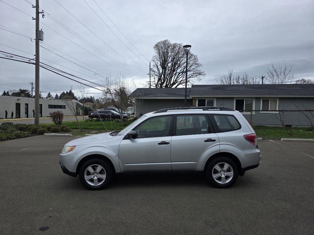 Used 2011 Subaru Forester 2.5X w/ Alloy Wheel Value Pkg image 8